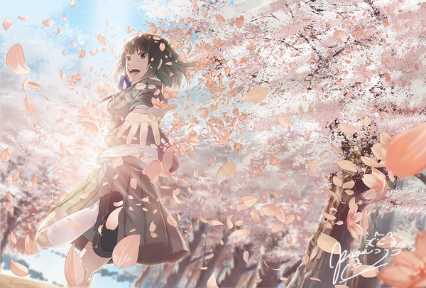 Anime picture 1000x676 with original fusui single looking at viewer blush fringe short hair open mouth black hair smile standing signed payot sky cloud (clouds) blunt bangs pleated skirt looking back wind black eyes
