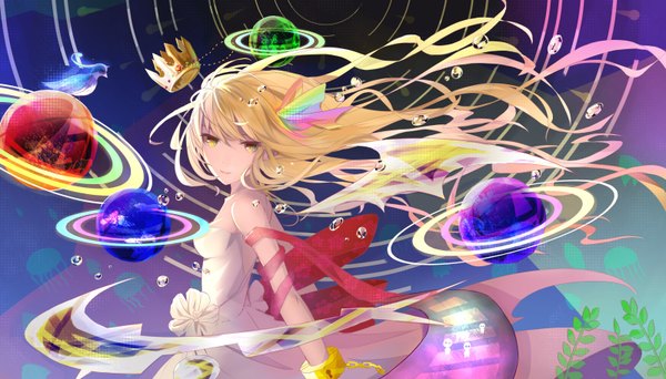 Anime picture 1600x914 with original .l.l single long hair looking at viewer blonde hair wide image bare shoulders multicolored eyes girl dress ribbon (ribbons) bubble (bubbles) crown