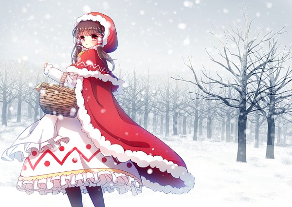 Anime picture 1280x905 with little red riding hood touhou hakurei reimu emia wang single long hair blush red eyes brown hair fur trim snowing winter snow girl dress plant (plants) tree (trees) fur hair tubes basket