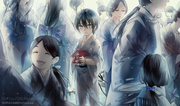 Anime picture 1500x886 with noragami studio bones yato (noragami) instockee long hair looking at viewer fringe short hair open mouth blue eyes black hair wide image standing holding traditional clothes head tilt japanese clothes from behind wide sleeves alternate costume