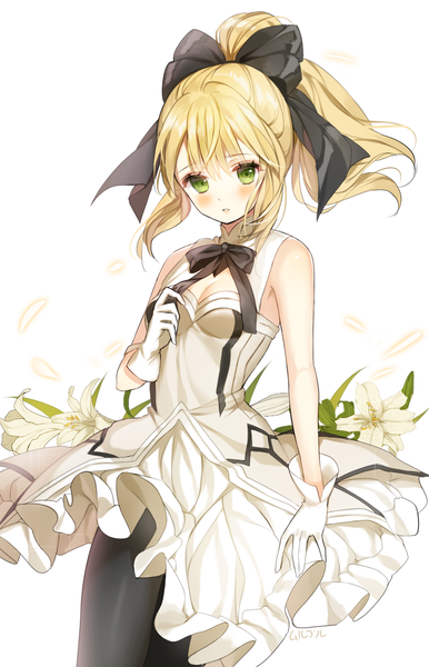 Anime picture 942x1464 with fate (series) fate/unlimited codes artoria pendragon (all) saber lily haruri single tall image looking at viewer blush fringe short hair simple background blonde hair hair between eyes white background bare shoulders green eyes payot cleavage ponytail