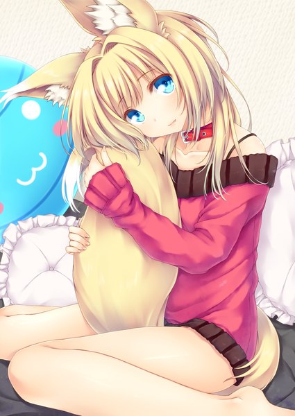 Anime picture 724x1023 with original rayn single long hair tall image blue eyes blonde hair animal ears tail animal tail fox ears fox tail fox girl girl pillow sweater collar