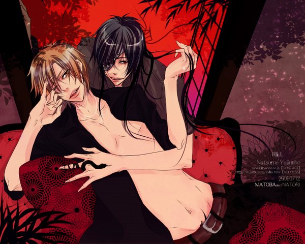 Anime picture 1280x1024 with natsume yuujinchou brains base (studio) matoba seiji natori shuuichi rill (artist) long hair short hair black hair blonde hair smile red eyes yellow eyes very long hair one eye closed wink open clothes shadow tattoo hug reclining