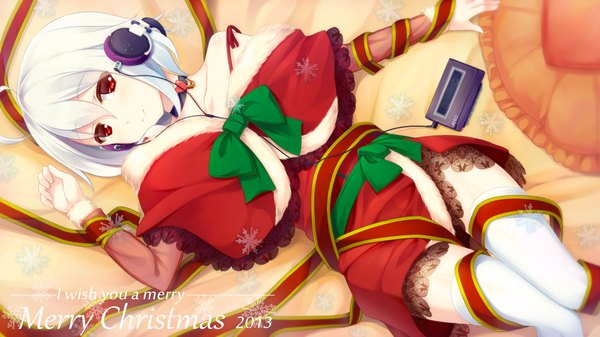 Anime picture 1920x1080 with original soranopin single looking at viewer highres short hair red eyes wide image white hair lying christmas merry christmas girl thighhighs dress ribbon (ribbons) white thighhighs headphones