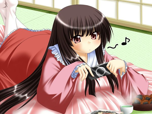 Anime picture 1024x768 with touhou houraisan kaguya long hair blush playing games girl musical note psp video game