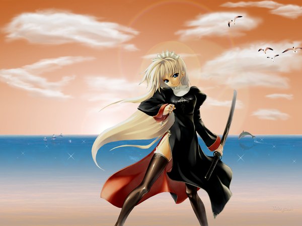 Anime picture 1600x1200 with ragnarok online priest (ragnarok online) single blue eyes blonde hair girl thighhighs sword water katana