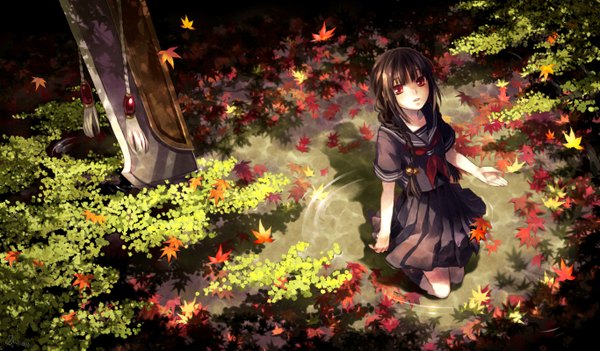 Anime picture 1366x800 with original minami seira long hair black hair red eyes wide image braid (braids) kneeling girl serafuku leaf (leaves)