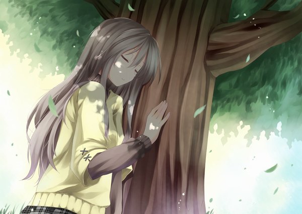 Anime picture 1033x734 with original reite single long hair eyes closed light smile grey hair girl plant (plants) tree (trees) leaf (leaves) sweater