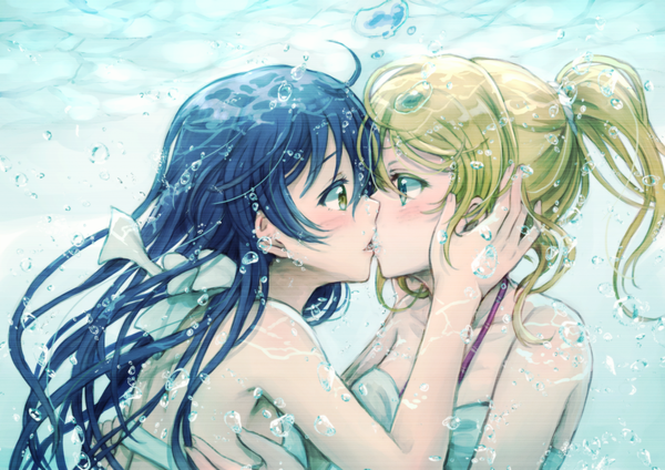 Anime picture 1457x1032 with love live! school idol project sunrise (studio) love live! ayase eli sonoda umi lilylion26 long hair blush black hair blonde hair multiple girls yellow eyes ahoge ponytail parted lips profile shoujo ai underwater face to face eye contact