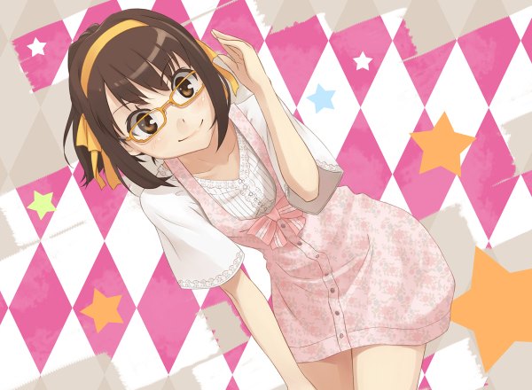 Anime picture 1200x880 with suzumiya haruhi no yuutsu kyoto animation suzumiya haruhi getsumen (artist) single short hair black hair smile brown eyes girl glasses hairband star (symbol) sundress