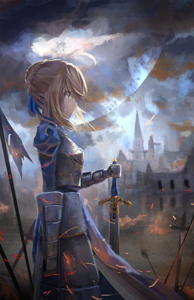 Anime picture 776x1200 with fate (series) fate/stay night type-moon artoria pendragon (all) saber tianya beiming single tall image fringe breasts blue eyes blonde hair holding green eyes looking away sky ahoge profile sunlight puffy sleeves