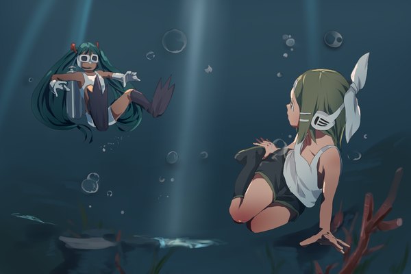 Anime picture 1500x1000 with vocaloid hatsune miku kagamine rin ribon non long hair short hair blonde hair twintails bare shoulders multiple girls aqua hair underwater girl gloves hair ornament bow ribbon (ribbons) 2 girls hair bow hair ribbon