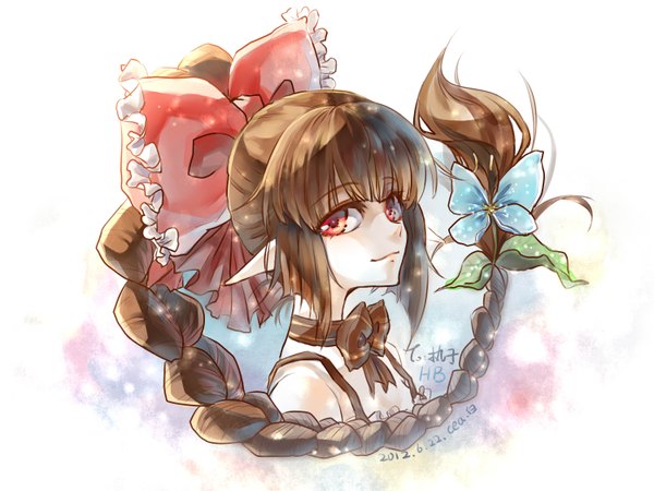 Anime picture 1500x1125 with original cea single long hair looking at viewer fringe simple background smile red eyes brown hair white background signed braid (braids) hair flower pointy ears single braid girl hair ornament bow hair bow
