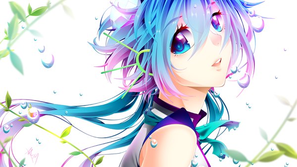 Anime picture 1422x800 with vocaloid aoki lapis l-edogawa single long hair looking at viewer fringe open mouth blue eyes simple background hair between eyes wide image white background signed blue hair pink hair multicolored hair gradient hair underwater girl