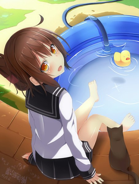 Anime picture 755x1000 with kantai collection inazuma destroyer yahiro (anhnw) single tall image looking at viewer blush short hair open mouth brown hair yellow eyes girl skirt uniform school uniform pool hose rubber duck wading pool