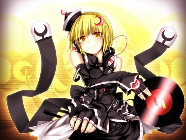 Anime picture 1600x1200 with touhou lunasa prismriver kazetto (kazetsuto) single short hair blonde hair smile yellow eyes crescent girl hat detached sleeves headphones fingerless gloves gramophone record