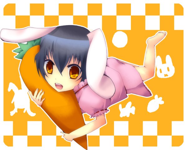 Anime picture 1280x1024 with touhou inaba tewi animal ears grey hair orange eyes bunny ears girl vegetables carrot