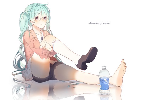 Anime picture 2952x2031 with vocaloid hatsune miku ryuutsuki basetsu long hair looking at viewer highres blue eyes light erotic white background twintails barefoot aqua hair legs girl skirt socks shoes white socks bottle