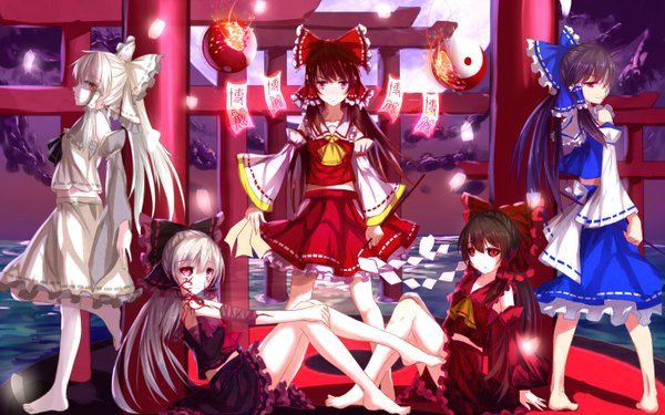 Anime picture 2800x1750 with touhou hakurei reimu bakanoe long hair looking at viewer highres black hair red eyes sitting multiple girls white hair traditional clothes japanese clothes looking back barefoot bare legs miko leg hug alternate color girl