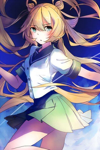 Anime picture 666x1000 with kantai collection abukuma light cruiser saitou (lynx-shrike) single long hair tall image looking at viewer blush fringe blue eyes blonde hair standing pink hair cloud (clouds) bent knee (knees) parted lips pleated skirt multicolored hair sunlight night