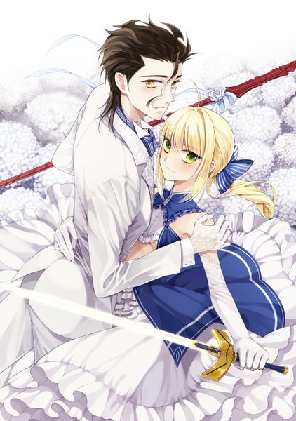 Anime picture 880x1250 with fate (series) fate/zero type-moon artoria pendragon (all) saber diarmuid ua duibhne (lancer) (fate) anz (starry) single long hair tall image looking at viewer blush short hair black hair blonde hair smile bare shoulders green eyes yellow eyes ahoge