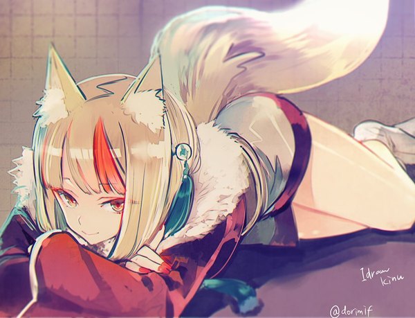 Anime picture 843x646 with fire emblem fire emblem fates kinu (fire emblem if) miyuki ruria single looking at viewer fringe short hair blonde hair smile red eyes signed animal ears bent knee (knees) red hair tail lying blunt bangs long sleeves animal tail