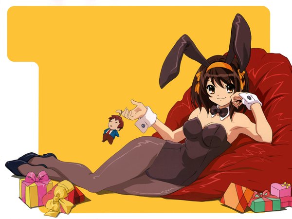 Anime picture 1600x1200 with suzumiya haruhi no yuutsu kyoto animation suzumiya haruhi kyon bunny girl chibi girl bunnysuit