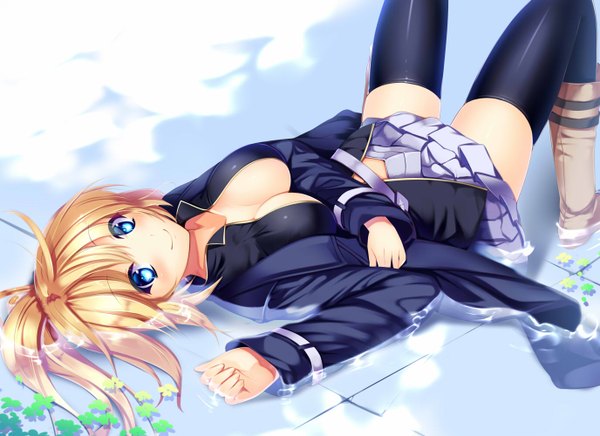 Anime picture 1376x1000 with original gen (whiteline) single blush short hair breasts blue eyes light erotic blonde hair smile lying girl thighhighs skirt black thighhighs water