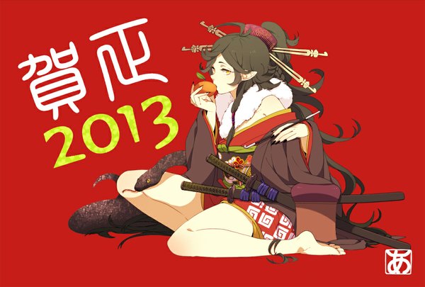 Anime picture 1000x675 with original ni02 (asahi nini) single long hair brown hair yellow eyes traditional clothes japanese clothes pointy ears eating red background new year 2013 girl hair ornament weapon animal sword kimono katana