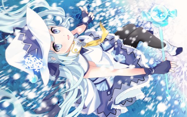 Anime picture 1337x835 with vocaloid suki! yuki! maji magic (vocaloid) hatsune miku yuki miku yuki miku (2014) izumil single long hair looking at viewer open mouth blue eyes wide image twintails white hair girl dress gloves hat fingerless gloves witch hat
