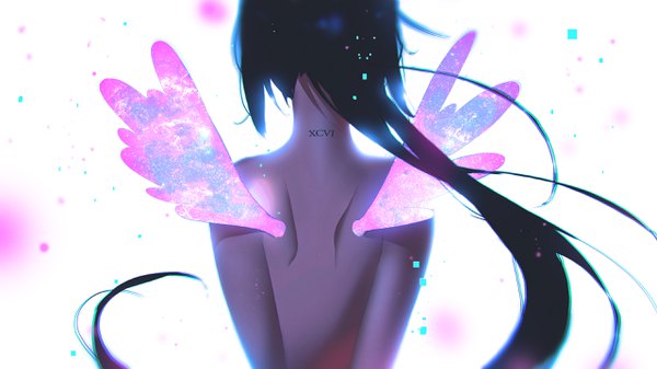 イラスト 2560x1440 と オリジナル tom skender ソロ highres 短い髪 light erotic 黒髪 simple background wide image 白背景 upper body from behind 刺青 floating hair hands behind back bare back asymmetrical hair 女の子 翼 数字