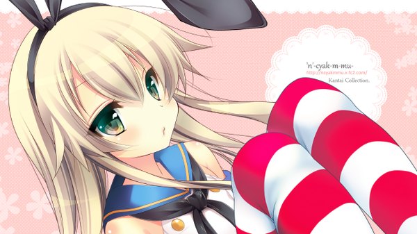 Anime picture 1280x720 with kantai collection shimakaze destroyer toki ai single long hair blonde hair wide image green eyes girl thighhighs bow hair bow striped thighhighs sailor suit