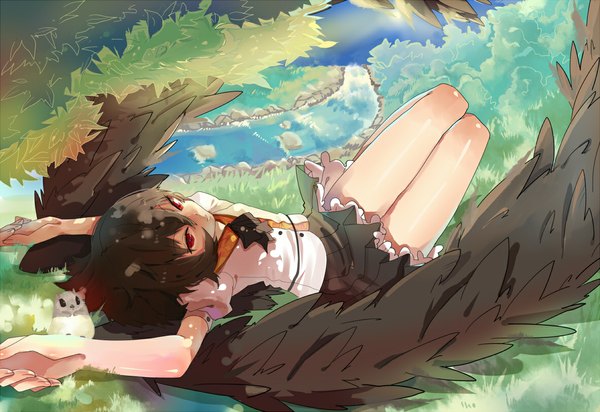 Anime picture 1180x812 with touhou shameimaru aya single looking at viewer short hair red eyes brown hair pleated skirt light smile black eyes sunlight angel wings black wings river girl plant (plants) animal wings tree (trees) water