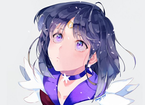 Anime picture 800x582 with bishoujo senshi sailor moon toei animation tomoe hotaru sailor saturn funpjinju single fringe short hair simple background purple eyes signed purple hair from above grey background portrait looking up girl earrings choker