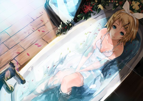 Anime picture 1200x847 with vocaloid kagamine rin mille (dieci) single short hair blue eyes blonde hair bathing girl flower (flowers) bow hair bow petals water sundress