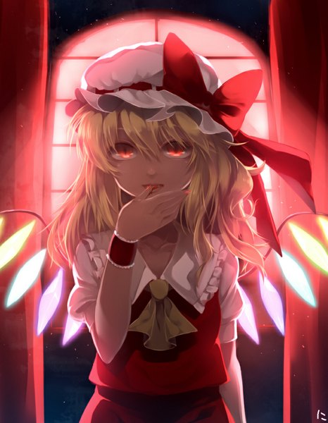 Anime picture 859x1105 with touhou flandre scarlet niwashi (yuyu) single tall image looking at viewer short hair blonde hair red eyes teeth fang (fangs) vampire red moon girl dress bow wings window bonnet crystal