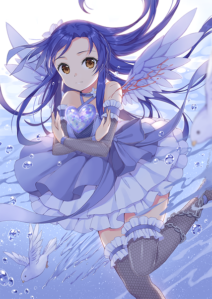 Anime picture 640x900 with idolmaster kisaragi chihaya chobi (penguin paradise) single long hair tall image looking at viewer fringe white background brown eyes payot blue hair bent knee (knees) blurry zettai ryouiki floating hair crossed arms pale skin underwater angel wings