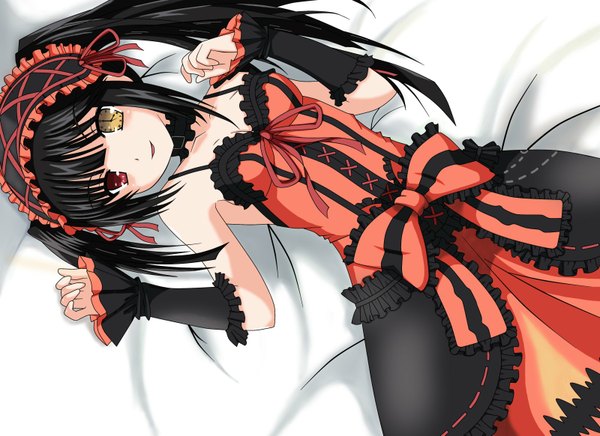 Anime picture 1600x1163 with date a live tokisaki kurumi single long hair looking at viewer black hair smile twintails light smile heterochromia lolita fashion uneven twintails girl dress detached sleeves choker headdress bed