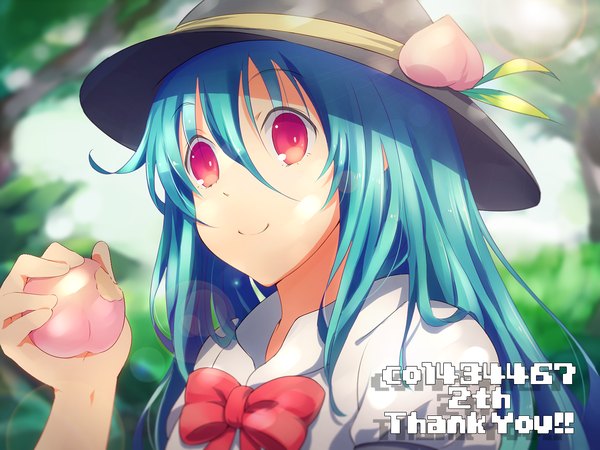 Anime picture 1229x922 with touhou hinanawi tenshi koudou single long hair looking at viewer smile red eyes blue hair girl dress bow hat fruit peach