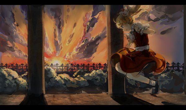 Anime picture 1900x1124 with touhou flandre scarlet shuang9705 single highres blonde hair wide image cloud (clouds) profile evening sunset jumping scenic girl dress wrist cuffs pillar column