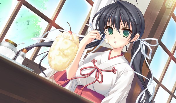 Anime picture 1024x600 with tsukumonotsuki long hair black hair wide image twintails green eyes game cg miko girl ribbon (ribbons) hair ribbon food sweets ice cream