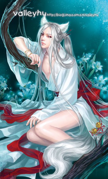 Anime picture 600x986 with original qing hua zhen (valleyhu) valleyhu single tall image looking at viewer light erotic red eyes sitting animal ears silver hair ponytail tail very long hair traditional clothes japanese clothes animal tail lips realistic bare legs