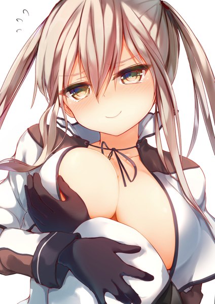 Anime picture 566x800 with kantai collection graf zeppelin (kantai collection) sune (mugendai) single long hair tall image looking at viewer fringe breasts light erotic simple background blonde hair smile hair between eyes large breasts white background twintails brown eyes payot cleavage