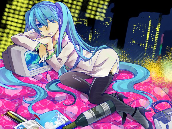 Anime picture 1024x768 with vocaloid hatsune miku azsio blue eyes twintails blue hair one eye closed wink high heels lipstick city fishnet formal girl thighhighs skirt glasses shoes bag suit