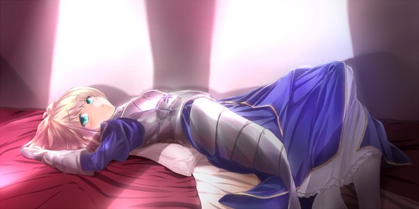 Anime picture 1200x600 with fate (series) fate/stay night fate/zero studio deen type-moon artoria pendragon (all) saber wingheart single long hair blush blonde hair wide image green eyes lying girl dress armor
