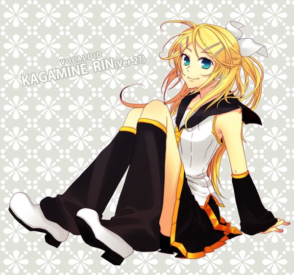 Anime picture 1600x1498 with vocaloid kagamine rin tamura hiro single long hair blonde hair smile sitting aqua eyes grey background wallpaper alternate hairstyle future style (module) girl hair ornament bow hair bow detached sleeves bobby pin