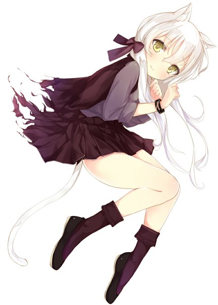 Anime picture 775x1080 with original kojiki-life single long hair tall image looking at viewer simple background white background animal ears yellow eyes white hair tail animal tail cat ears cat girl cat tail girl bow hair bow boots