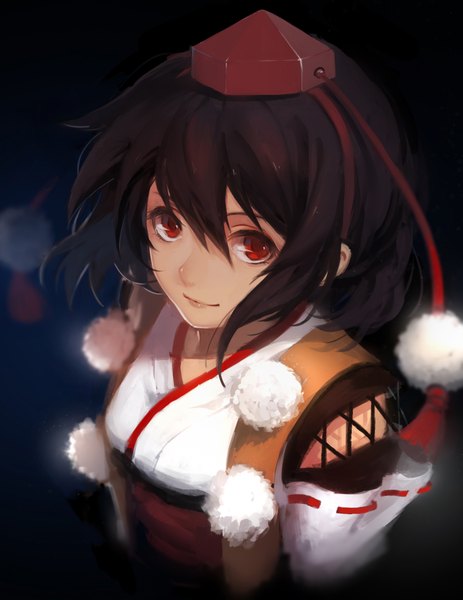 Anime picture 1513x1959 with touhou shameimaru aya sola7764 single tall image looking at viewer fringe short hair smile red eyes brown hair from above dark background girl pom pom (clothes) tokin hat