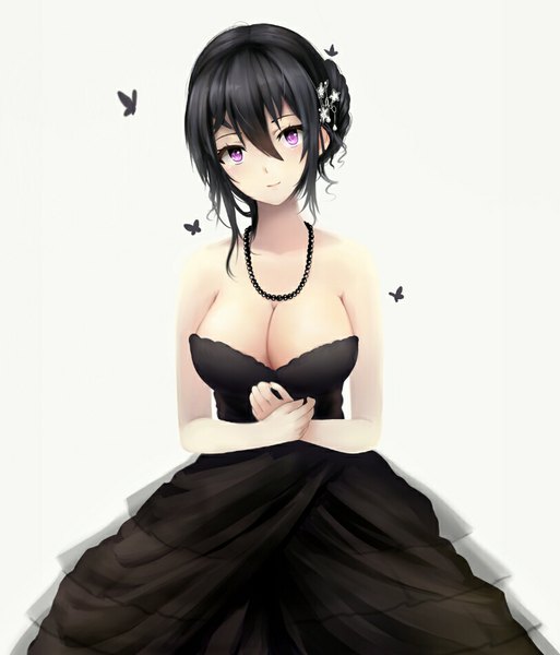 Anime picture 813x950 with original miyaura sanshio beifeng han single long hair tall image looking at viewer fringe breasts light erotic black hair smile hair between eyes large breasts standing bare shoulders cleavage purple hair ahoge head tilt