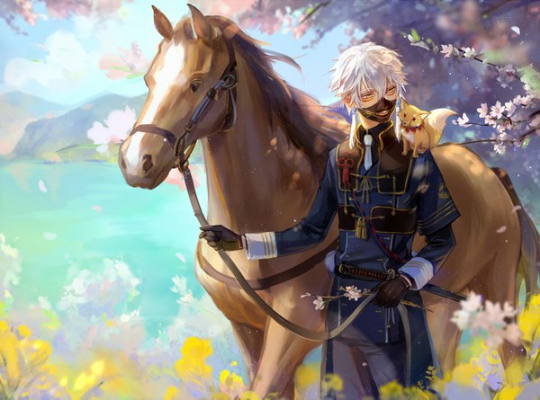 Anime picture 1440x1069 with touken ranbu nitroplus nakigitsune nakigitsune's fox achyue single fringe short hair smile hair between eyes standing holding yellow eyes payot looking away sky cloud (clouds) white hair long sleeves wind